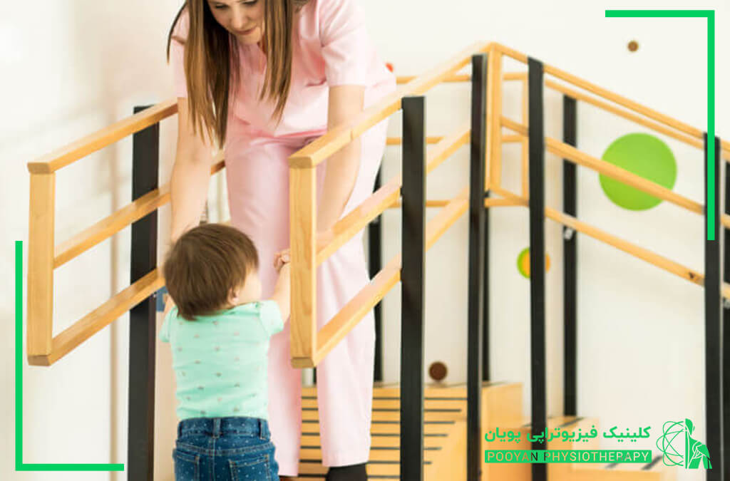 فیزیوتراپی برای راه رفتن کودک